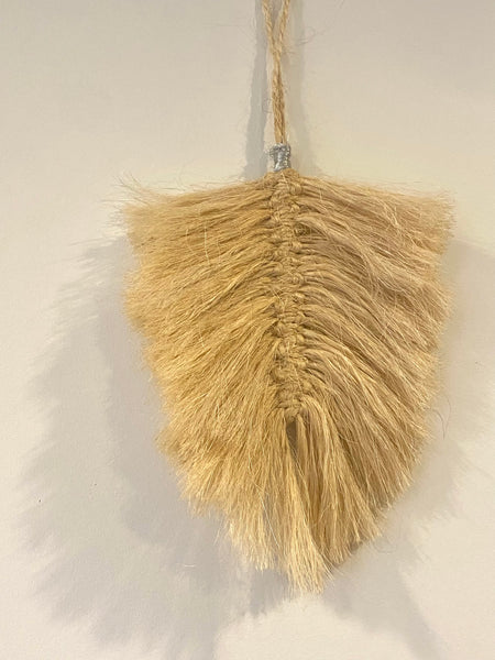 Straw leaf Wallhanging