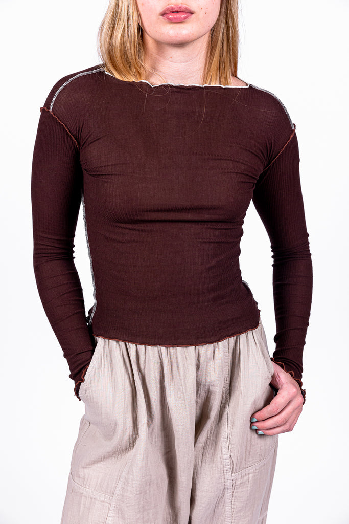 Vein long sleeves knit top in tactile brown